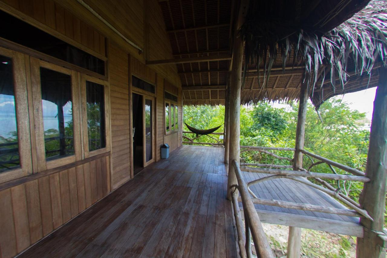 Hidden Bay Resort Mentawais Masokut 外观 照片